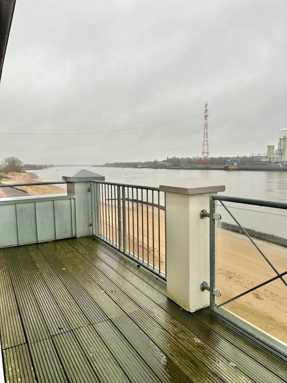 Gaestehaus Weserblick Am Weser-Sandstrand Berne Extérieur photo
